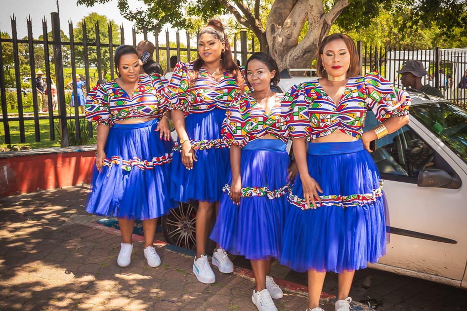 Isithunzi Set