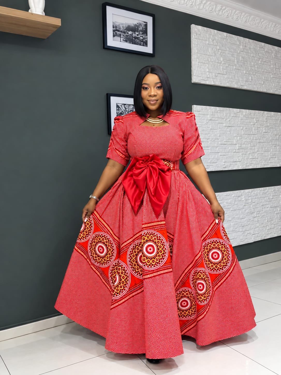 Umlilo Wasebukhosini Gown